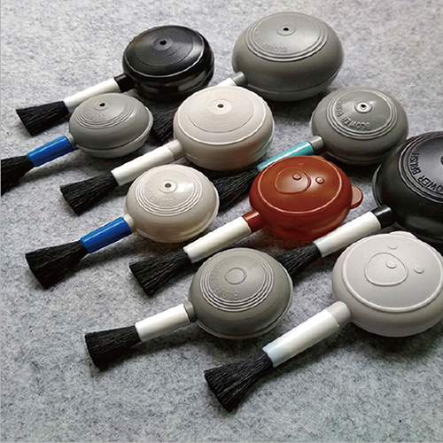 แปรงเป่าหมีการ์ตูนสำหรับทำความสะอาดขอบเขตหรือร่อง