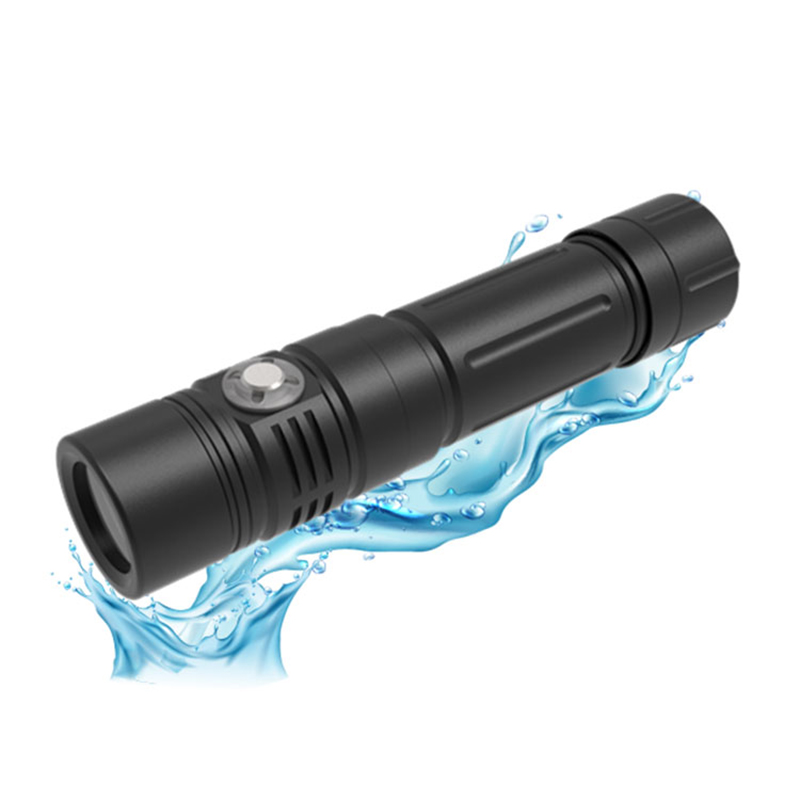 SST40 Professional IPX8 ไฟฉาย LED ดำน้ำ